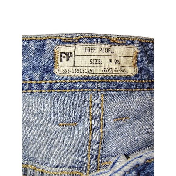Free People Busted Knee Raw Hem Skinny Jean Size 28 - Picture 6 of 7